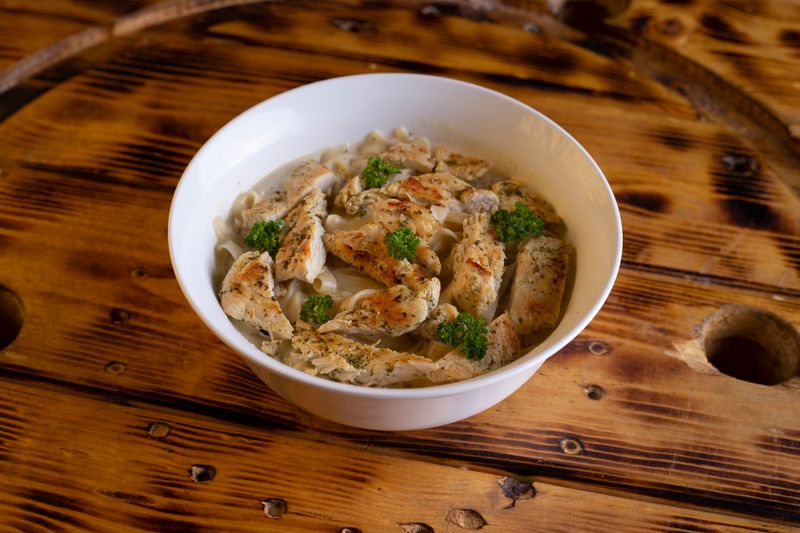 Creamy Chicken Alfredo Pasta from Pizza inn